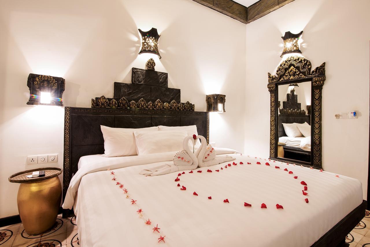 Petit Temple Suite & Spa Siem Reap Exterior photo